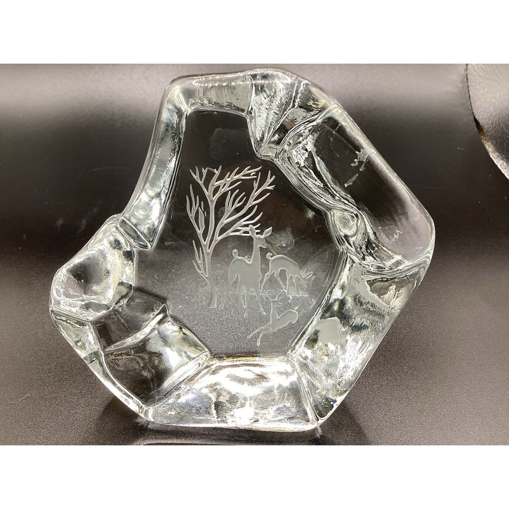 Vintage Crystal Glass Paperweight Etched Deer Forest Scene Woodland Whimsical